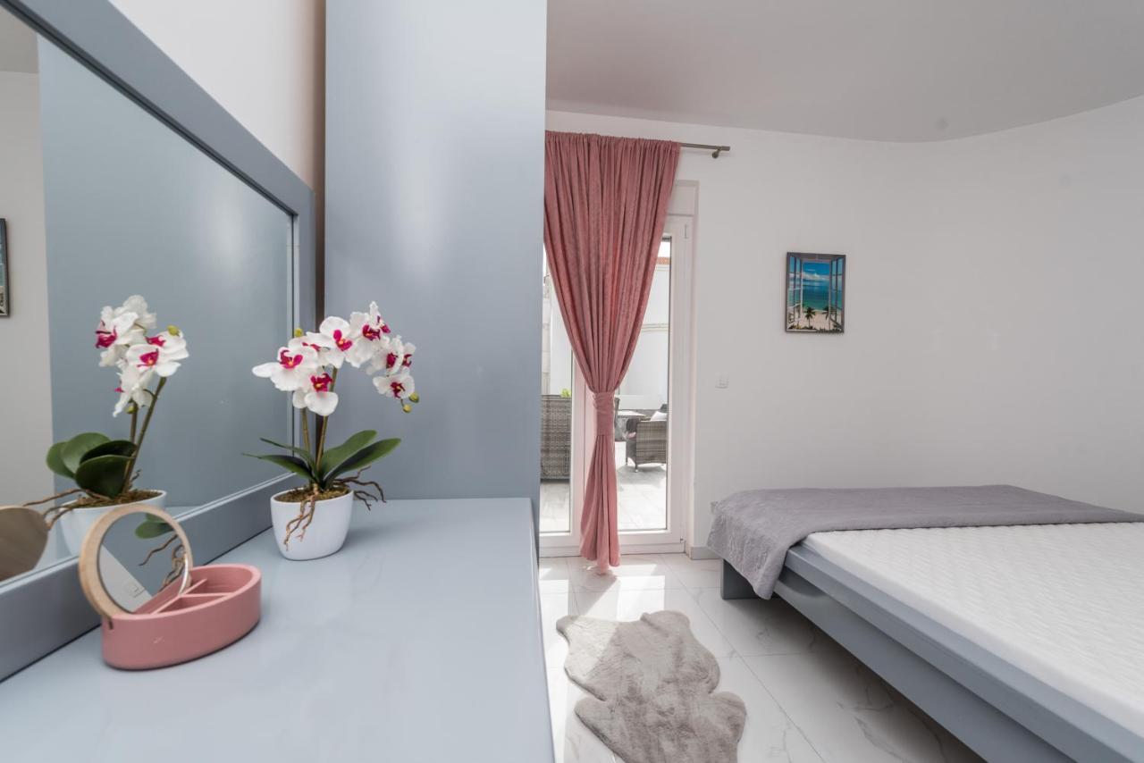 Villa Jana Luxury Apartments 노바야 외부 사진