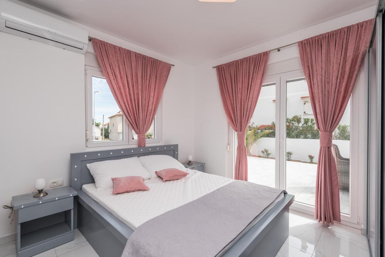 Villa Jana Luxury Apartments 노바야 외부 사진