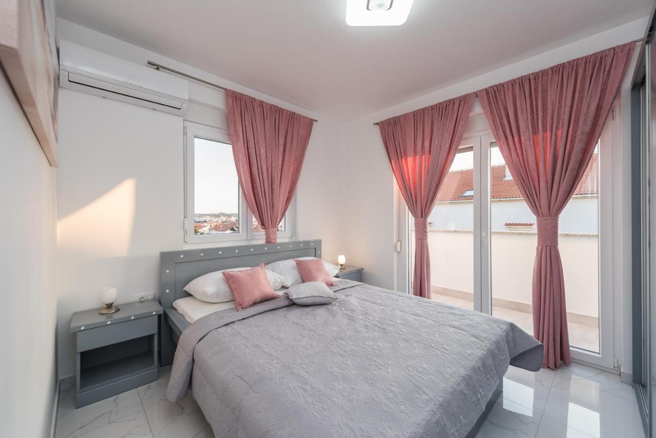 Villa Jana Luxury Apartments 노바야 외부 사진