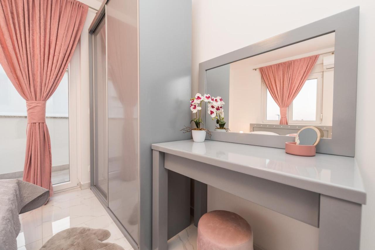 Villa Jana Luxury Apartments 노바야 외부 사진