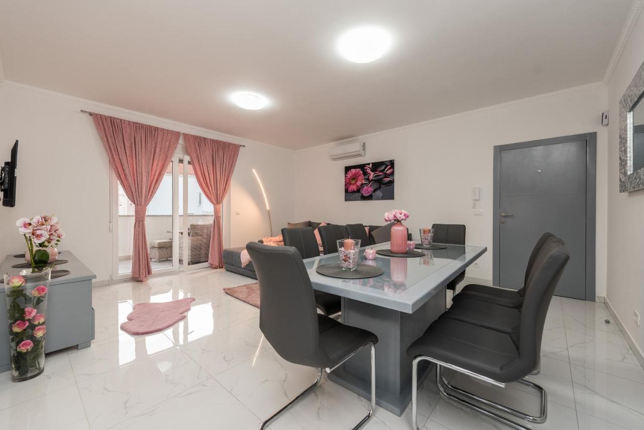 Villa Jana Luxury Apartments 노바야 외부 사진